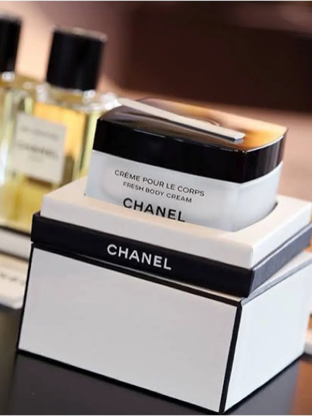 CHANEL Fresh Body Cream – White & Black Jar